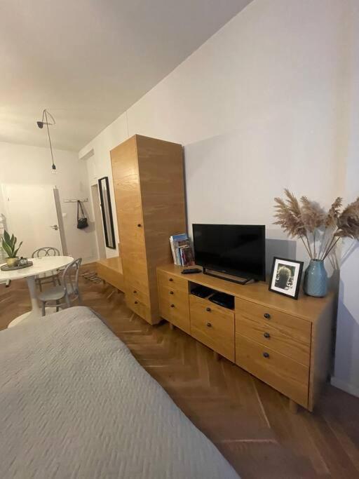 Cute Apartment Perfect For Business And Travel. Warszawa Eksteriør billede