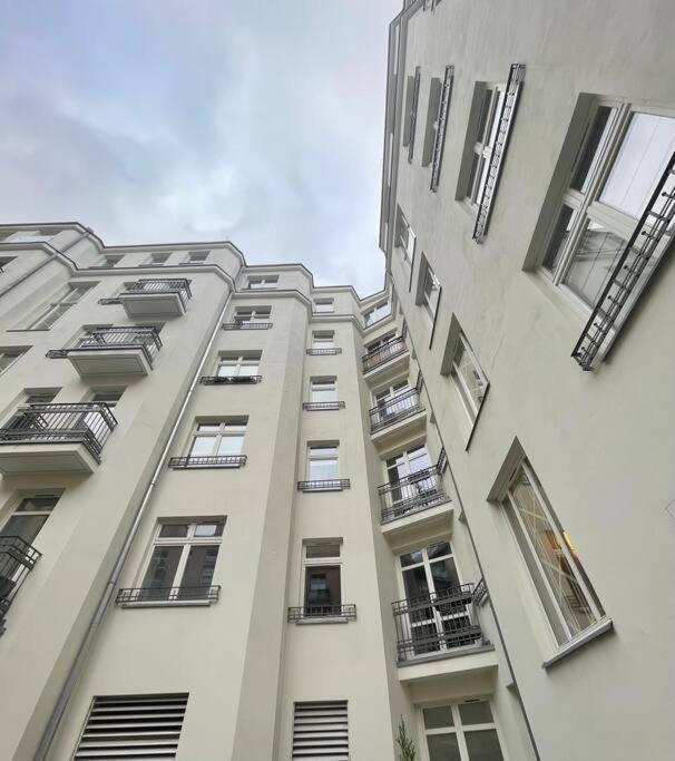 Cute Apartment Perfect For Business And Travel. Warszawa Eksteriør billede